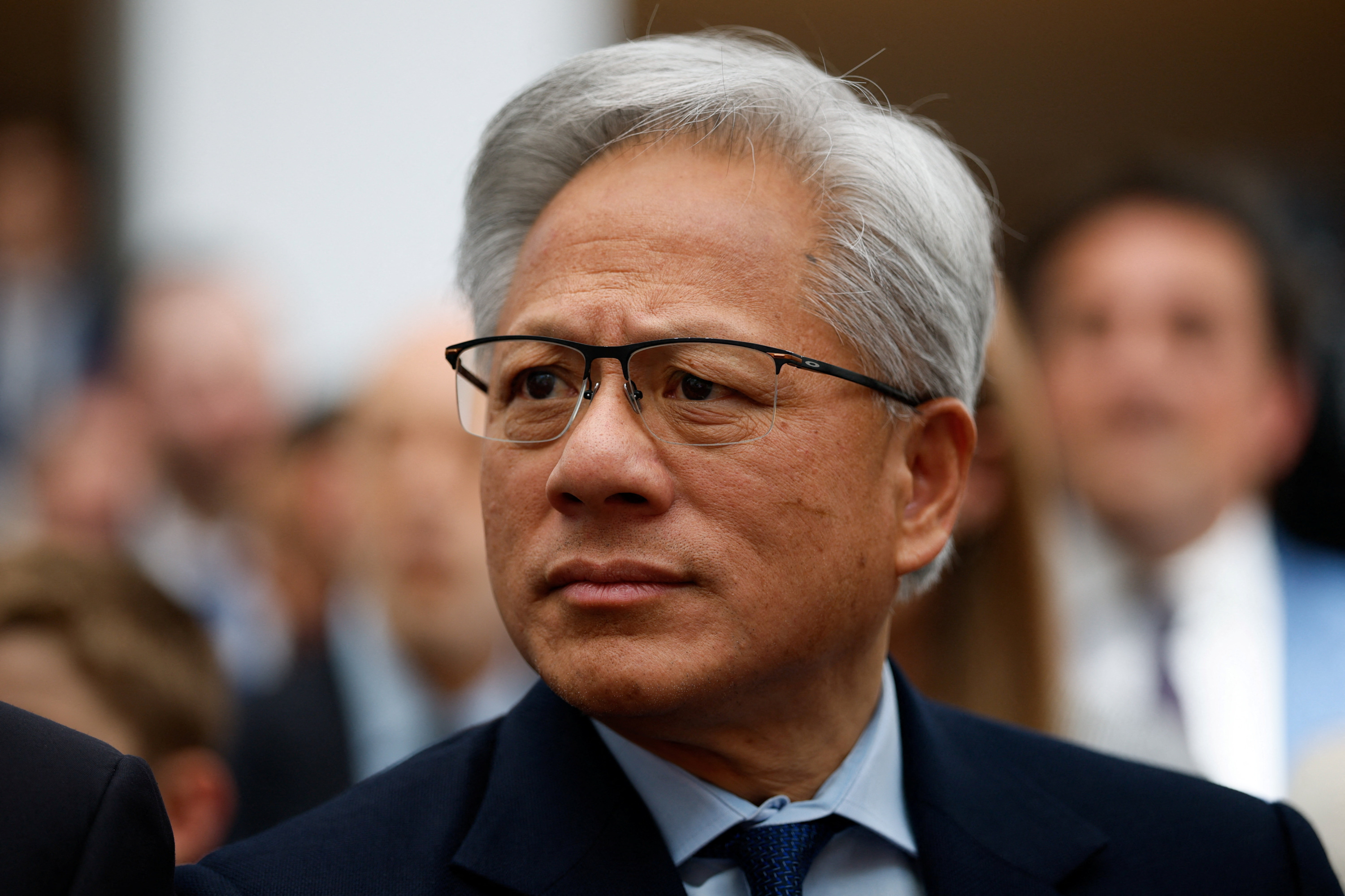 IA : les patrons du secteur doivent être «responsables de son développement sécurisé», soutient le patron de Nvidia
