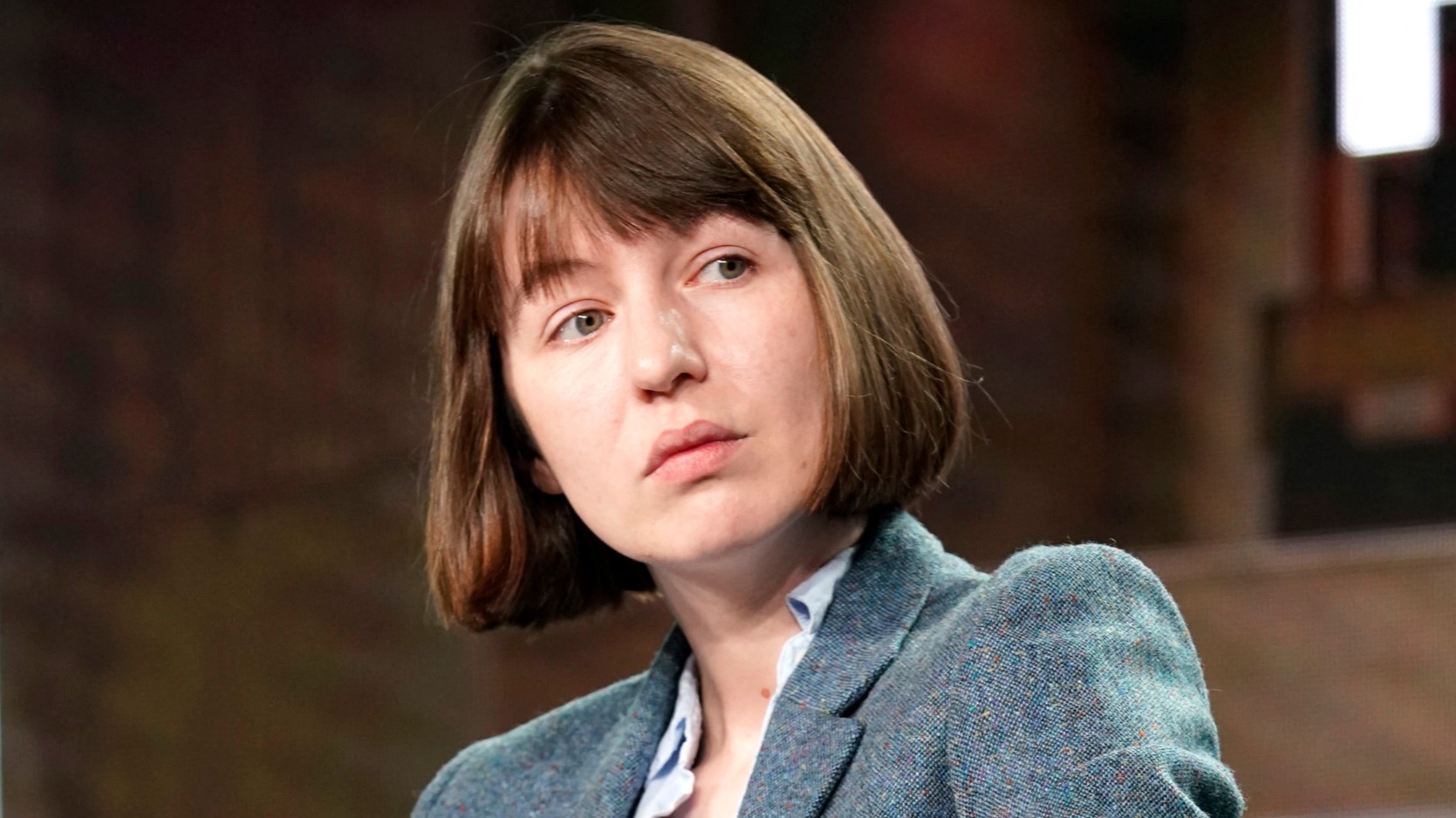 Le soutien de Sally Rooney à Palestine Action entraîne le retrait de ses livres des librairies britanniques